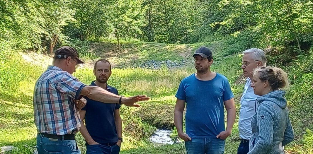 Renoviertes Rückhaltebecken verringert Hochwassergefahr in Niedererbach Renoviertes Rückhaltebecken verringert Hochwassergefahr in Niedererbach