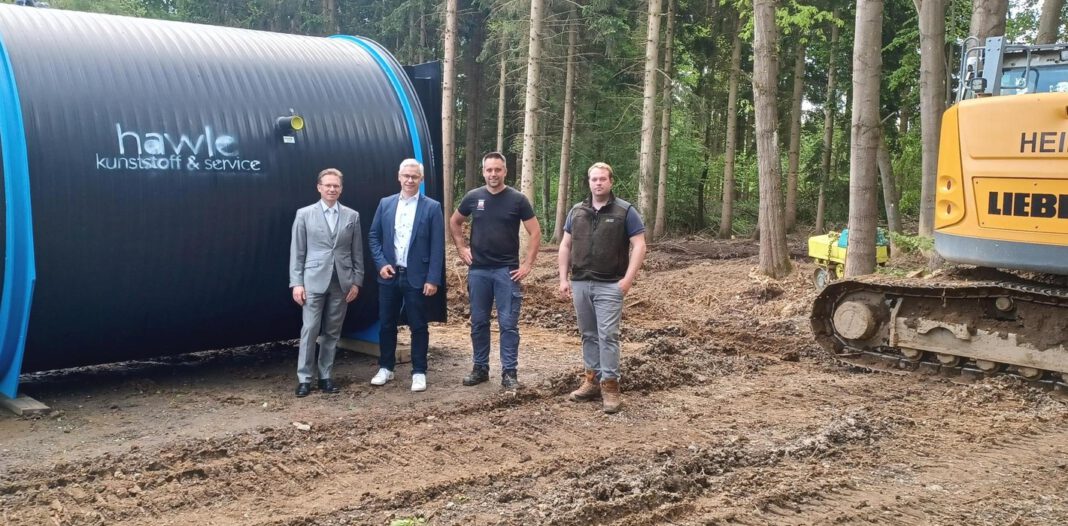VG Montabaur modernisiert Wassernetz bei Niederelbert und sichert Quellzufluss VG Montabaur modernisiert Wassernetz bei Niederelbert und sichert Quellzufluss